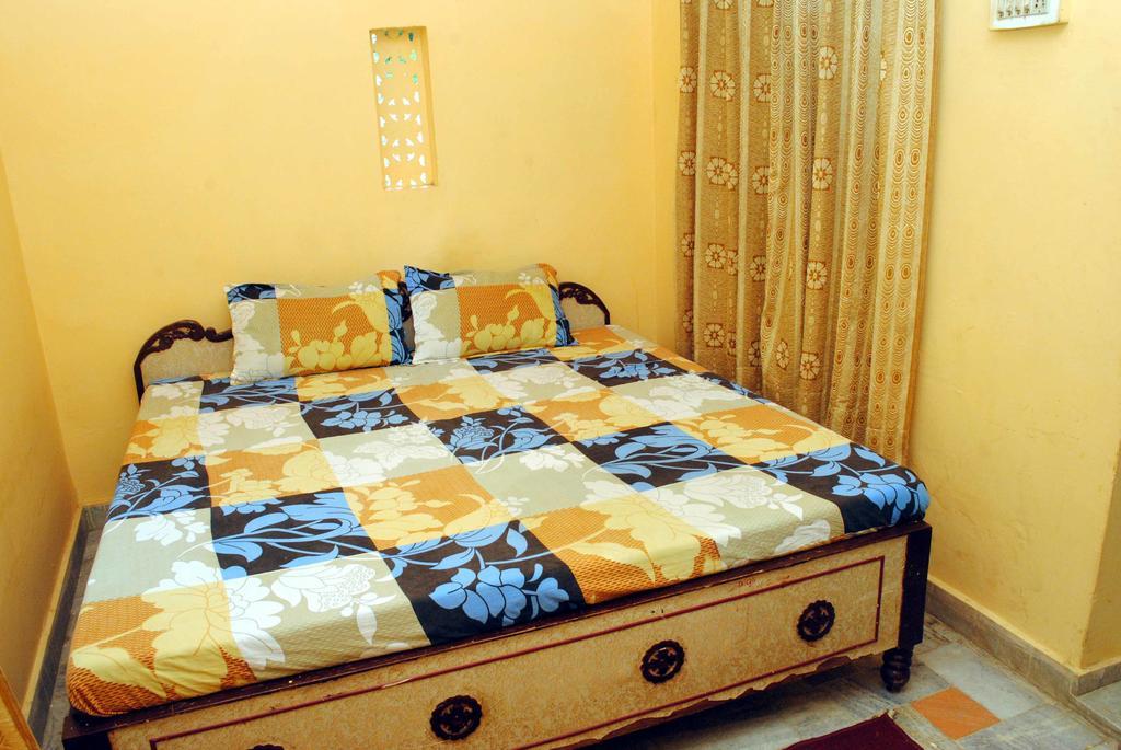 Hotel Hilltop Pushkar Eksteriør bilde