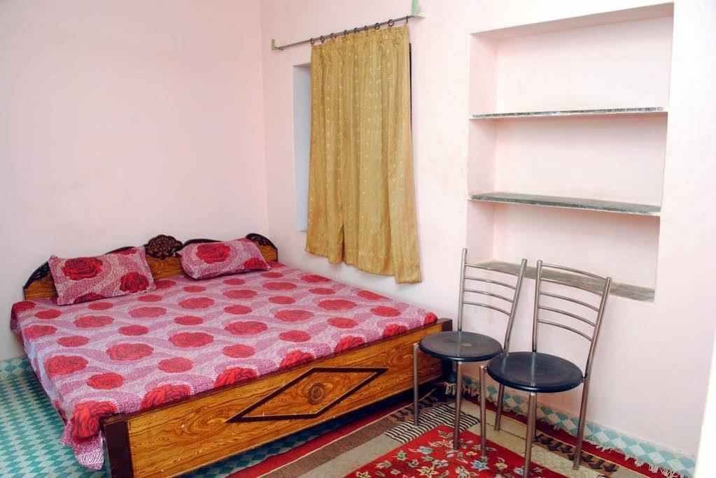 Hotel Hilltop Pushkar Eksteriør bilde
